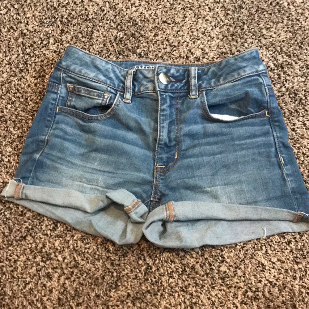 Hi rise super stretch shorts